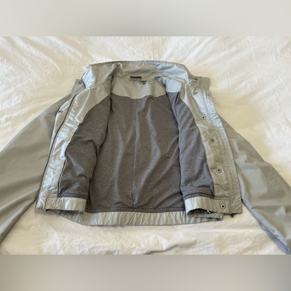 Athleta | Women’s SZ Small | Gray Cropped Journey Jacket | Windbreaker Full Zip - Picture 11 of 11
